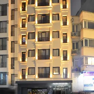 https://celine-taxim.istanbul-turkeyhotels.com